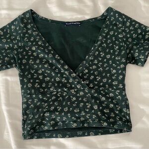 dark green floral brandy melville wrap crop top tight fit one size